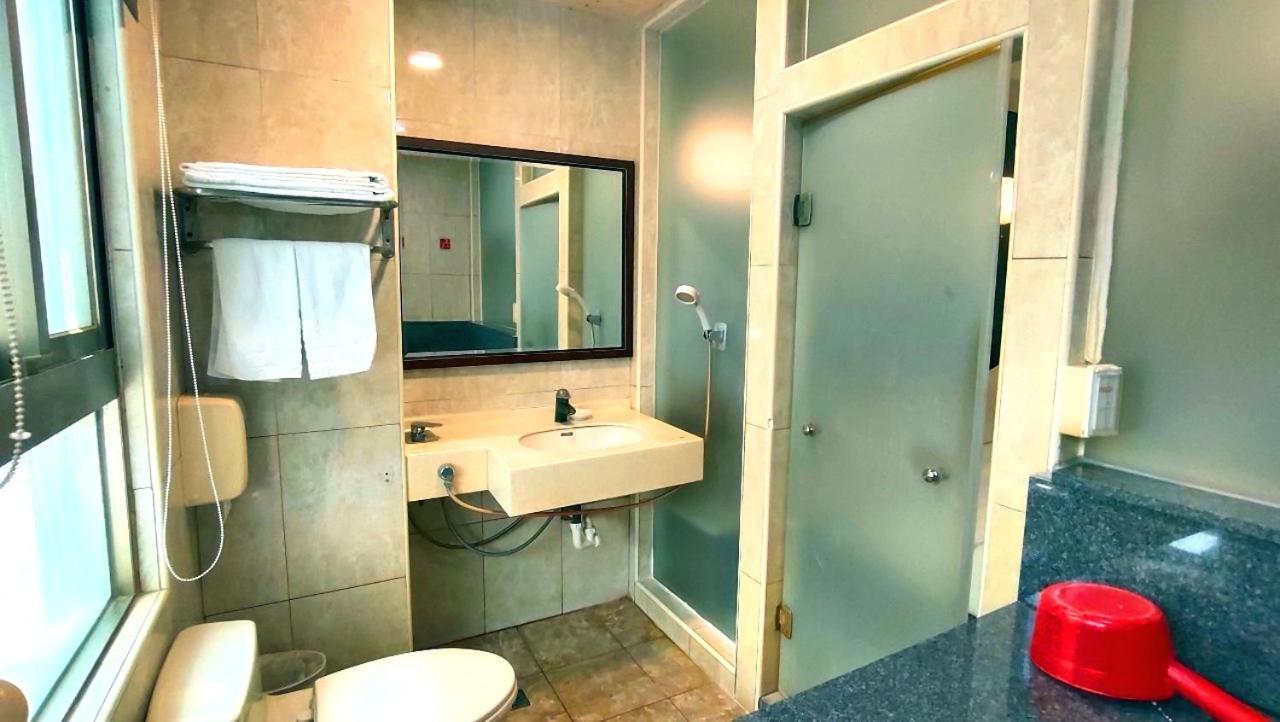 Jin Yong Quan Spa Hotspring Resort Wanli Exterior photo